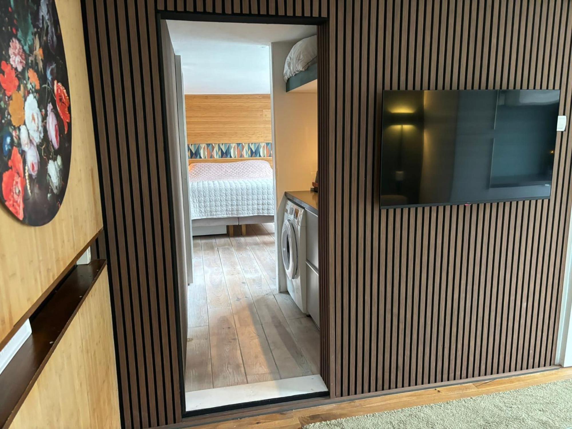 Luxury Studio On Robs Houseboat Special For Couples Amsterdam Exteriör bild
